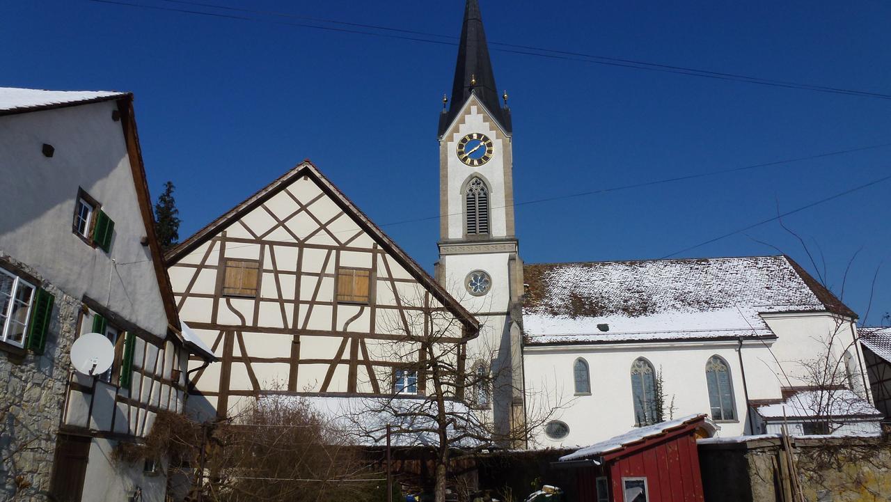 Bed & Breakfast Im Chellhof Benken  ภายนอก รูปภาพ