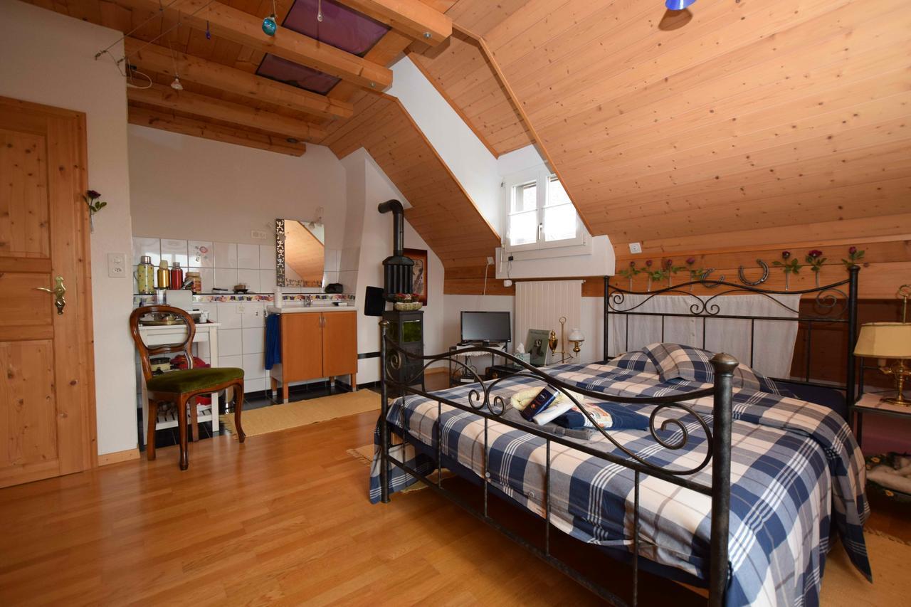 Bed & Breakfast Im Chellhof Benken  ภายนอก รูปภาพ