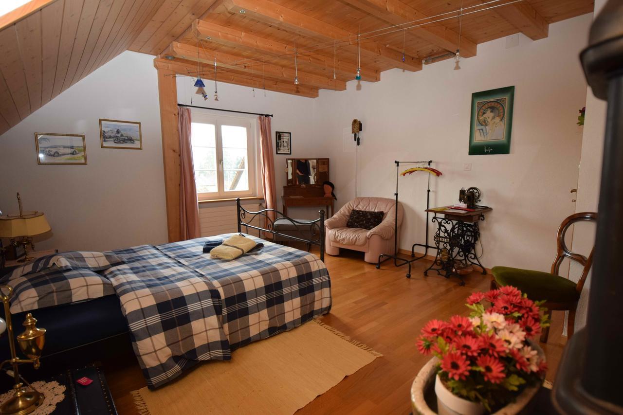 Bed & Breakfast Im Chellhof Benken  ภายนอก รูปภาพ