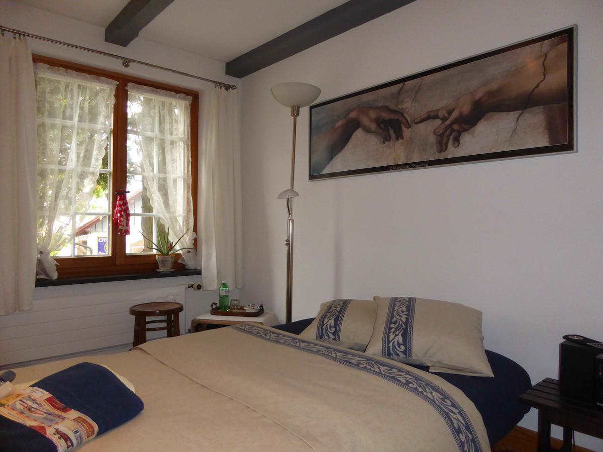 Bed & Breakfast Im Chellhof Benken  ภายนอก รูปภาพ